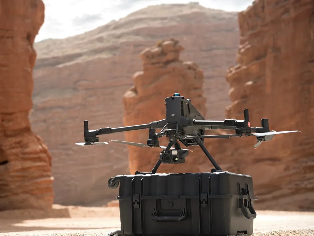 DJI Matrice 400 RTK professional drone system in carry case — Thulir Drones Tamil Nadu